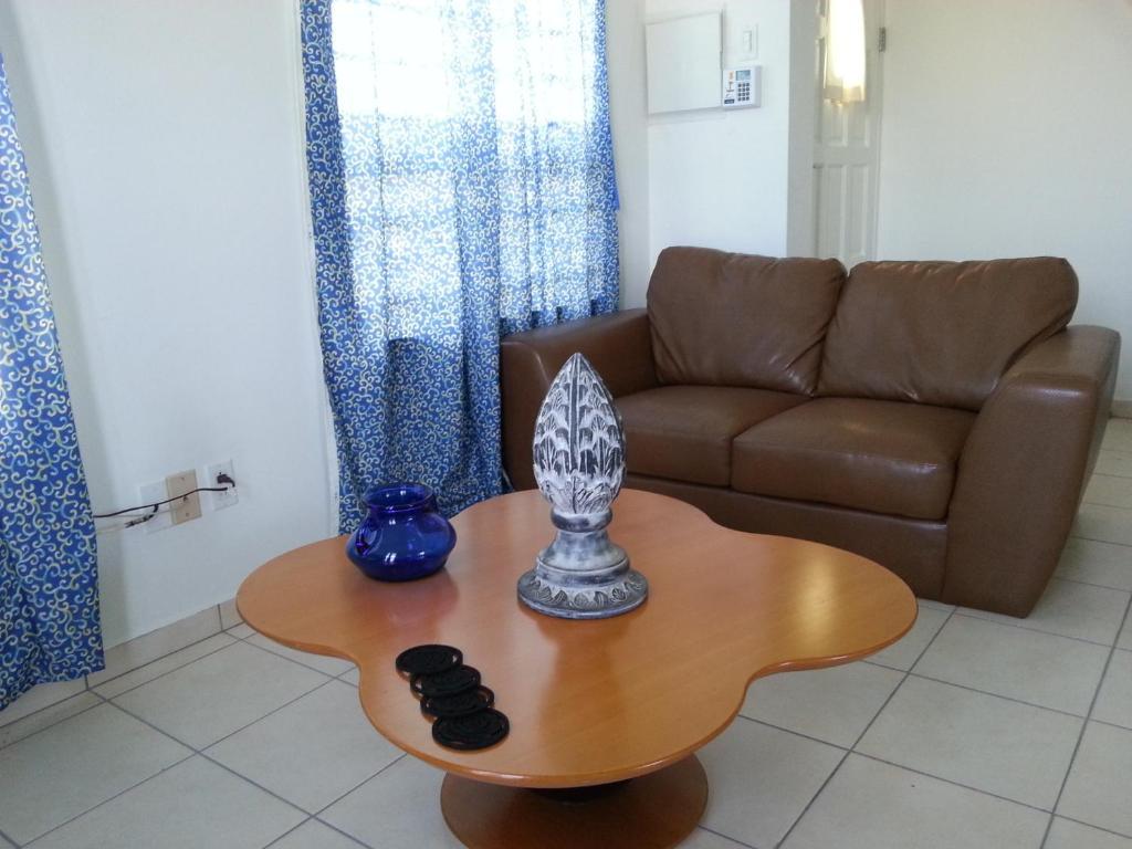 Orange Rembrandt Studio Apartments Willemstad Oda fotoğraf
